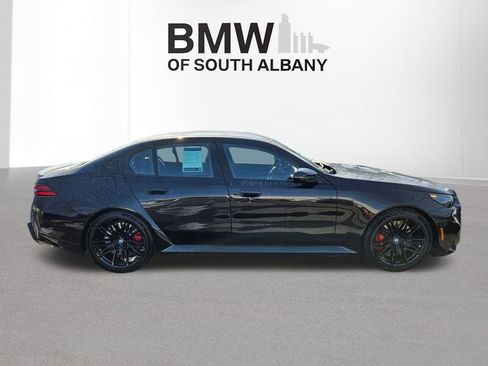 New 2026 BMW M5 w/ Carbon Package image 3