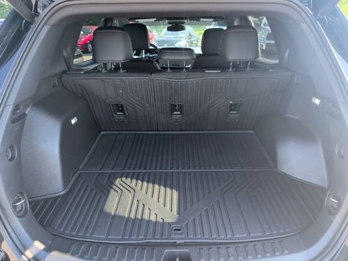 Used 2026 Chevrolet Equinox LT w/ Convenience Package II FWD image 26