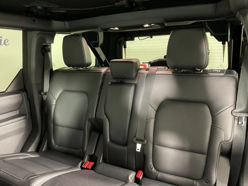 New 2026 Ford Bronco Outer Banks w/ Sasquatch Package AWD/4WD image 15
