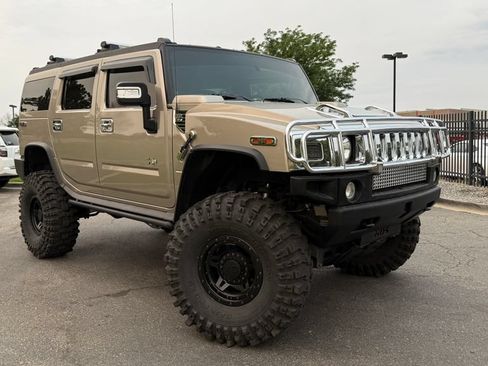 Used 2005 HUMMER H2 w/ Chrome Appearance Package AWD/4WD image 1