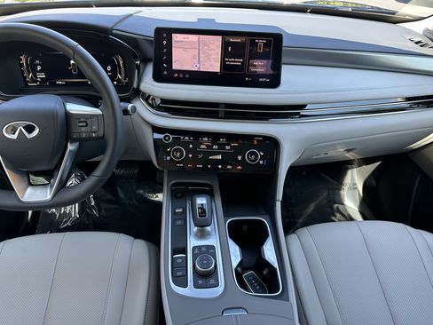 Certified 2026 INFINITI QX60 Luxe w/ Cargo Package FWD image 10
