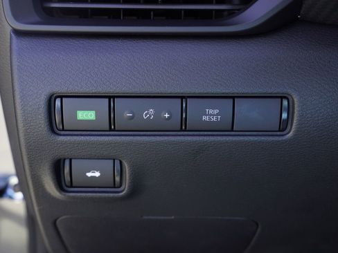 New 2025 Nissan Sentra S image 10