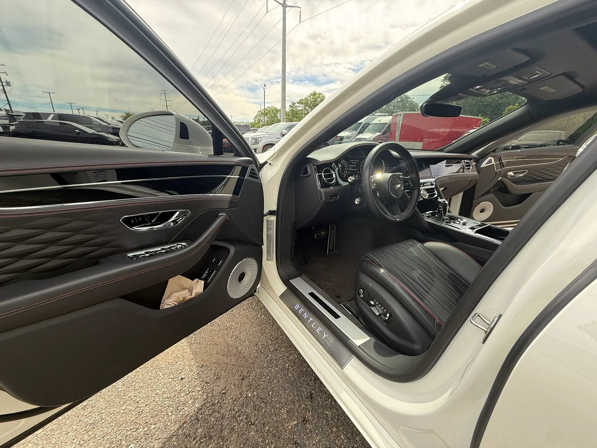 Used 2021 Bentley Flying Spur W12 AWD/4WD image 70