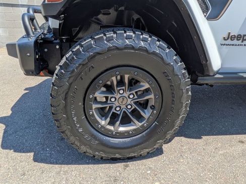 Used 2024 Jeep Wrangler Unlimited Rubicon 392 AWD/4WD image 23