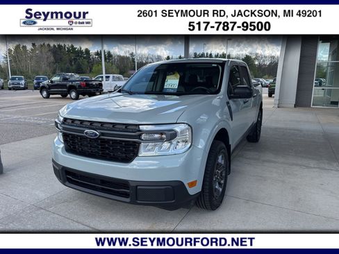 Certified 2023 Ford Maverick XLT FWD image 1