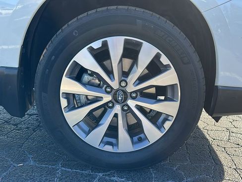 Used 2019 Subaru Outback 2.5i Touring w/ Popular Package #3A image 14