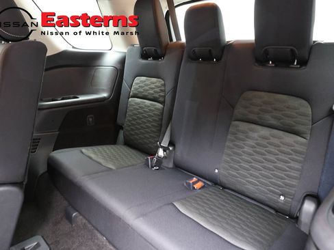 Used 2023 Nissan Pathfinder SV AWD/4WD image 24