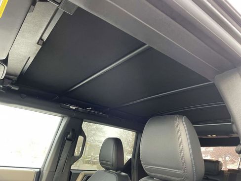 Used 2023 Ford Bronco Wildtrak image 22