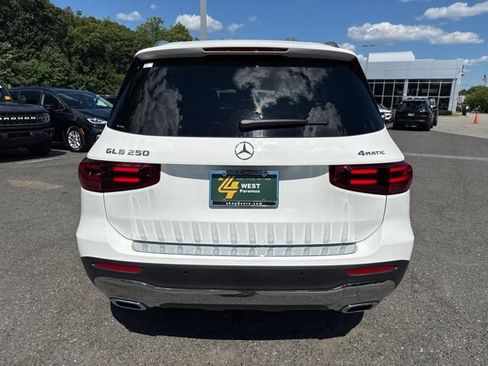 Used 2026 Mercedes-Benz GLB 250 4MATIC image 19