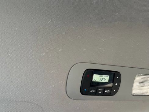 Used 2018 Honda Odyssey EX image 22