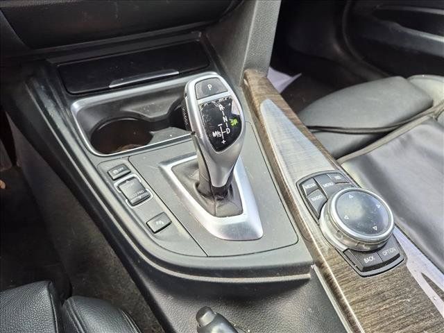 Used 2015 BMW 335i Sedan RWD image 10