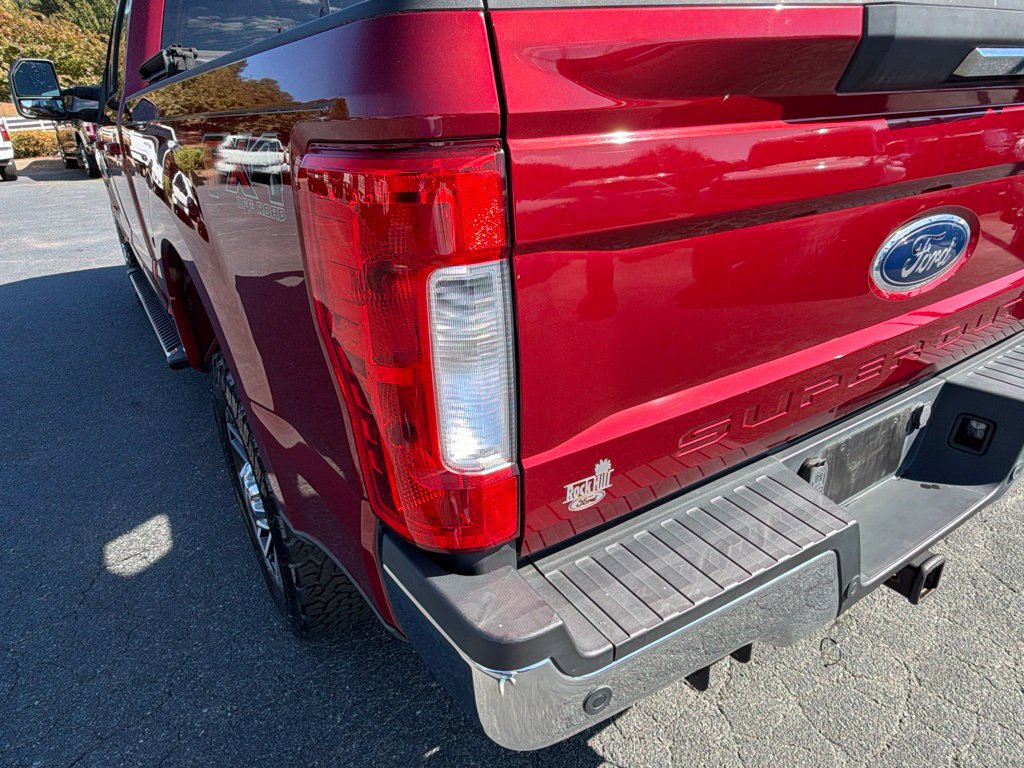 Used 2017 Ford F250 Lariat w/ Lariat Value Package AWD/4WD image 32