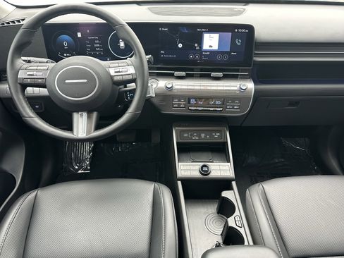 Used 2025 Hyundai Kona Limited image 24