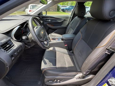 Used 2014 Chevrolet Impala LT w/ Premium Seating Package FWD image 21