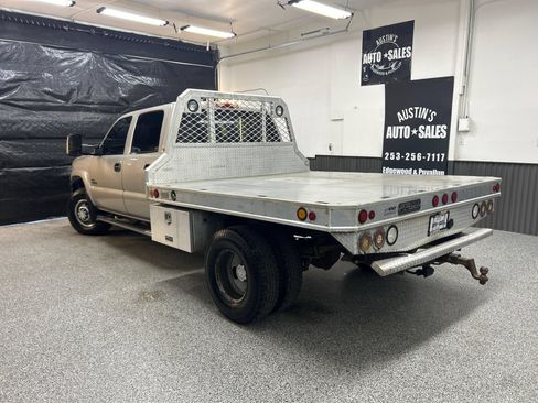 Used 2007 Chevrolet Silverado 3500 LT w/ Heavy-Duty Power Package AWD/4WD image 4