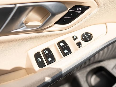 Used 2020 BMW 330i Sedan w/ Convenience Package image 46