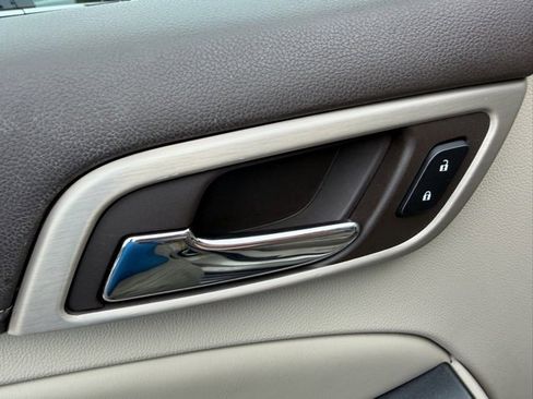 Used 2016 GMC Yukon Denali image 19