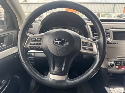 Used 2014 Subaru Outback 2.5i Premium AWD/4WD image 14