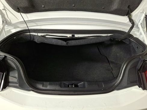 Used 2024 Ford Mustang Convertible RWD image 27