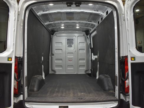Used 2024 Ford Transit 250 148 Medium Roof w/ Load Area Protection Package RWD image 19