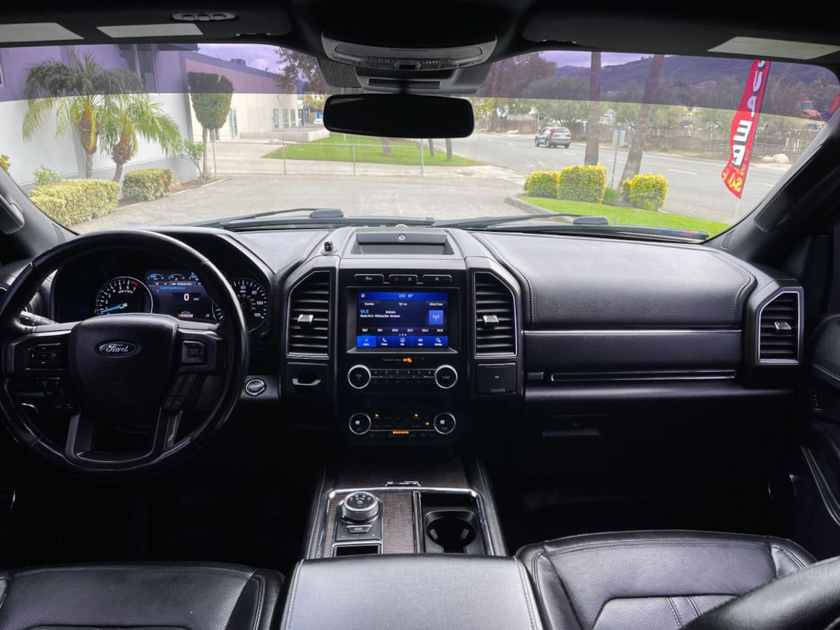 Used 2021 Ford Expedition Max Limited RWD image 12
