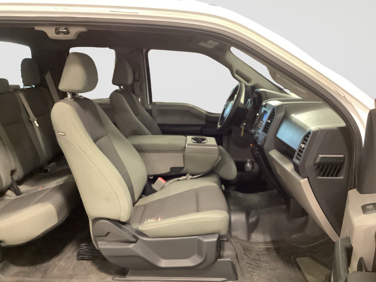 Used 2019 Ford F150 XL w/ Equipment Group 101A Mid RWD image 19