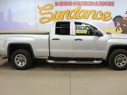 Used 2017 GMC Sierra 1500 4x4 Double Cab w/ Sierra Convenience Package