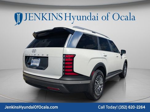 New 2026 Hyundai Palisade SEL FWD image 3