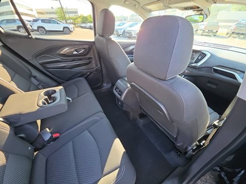 Used 2023 GMC Terrain SLE w/ Driver Convenience Package AWD/4WD image 26