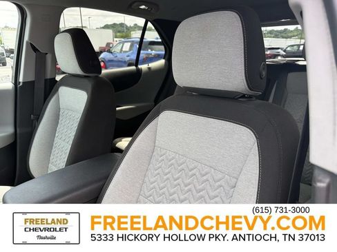 Used 2023 Chevrolet Equinox LT AWD/4WD image 25