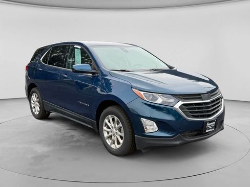 Used 2020 Chevrolet Equinox LT w/ Driver Convenience Package FWD image 12