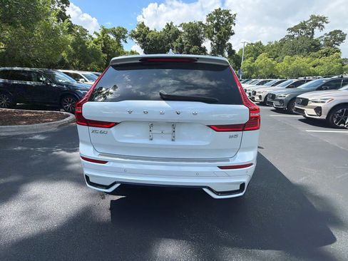 Certified 2023 Volvo XC60 B5 Ultimate w/ Protection Package Premier FWD image 13
