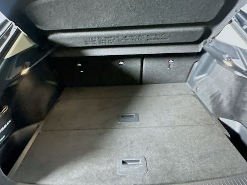 Used 2024 Nissan Ariya AWD image 28