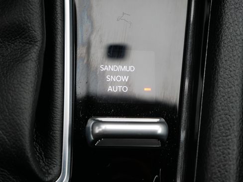 Used 2022 Jeep Compass Sport image 29