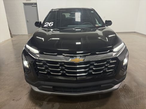 Used 2026 Chevrolet Equinox LT AWD/4WD image 35