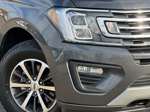 Used 2020 Ford Expedition XLT w/ Equipment Group 202A image 30