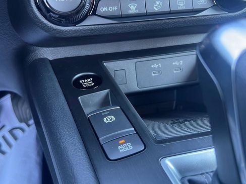 New 2026 Nissan Kicks SV image 20