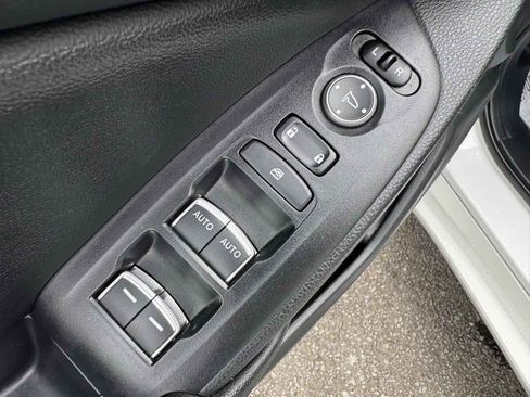 Used 2020 Honda Accord LX image 27