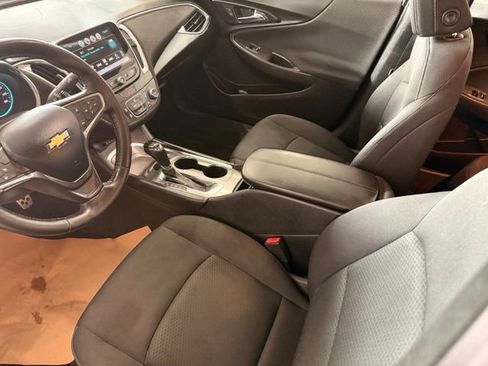 Used 2016 Chevrolet Malibu LT FWD image 7