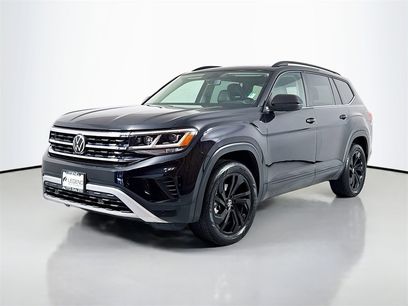 Used 2022 Volkswagen Atlas SE w/ Panoramic Sunroof Package