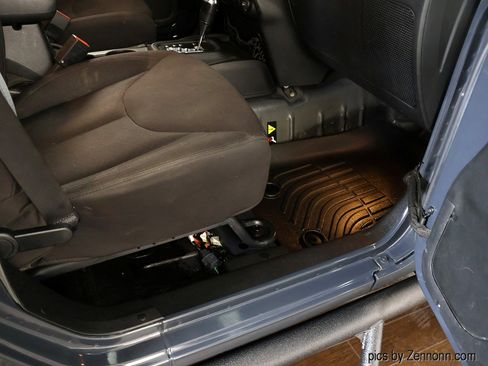 Used 2016 Jeep Wrangler Unlimited Sport w/ Quick Order Package 24S image 34