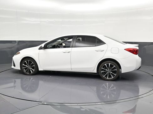 Used 2019 Toyota Corolla SE FWD image 8