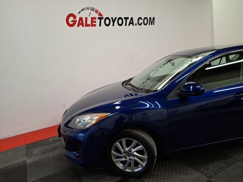 Used 2013 MAZDA MAZDA3 i Touring image 4