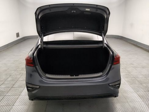 Used 2021 Kia Forte Sedan FWD image 29