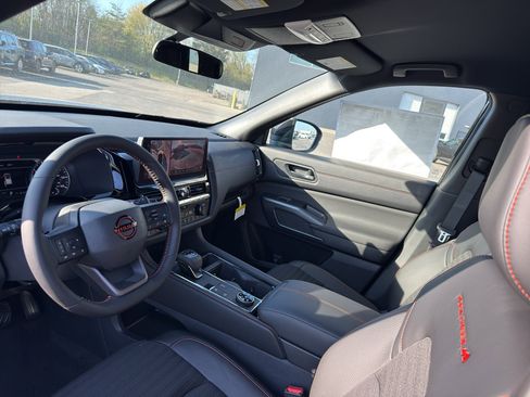 New 2026 Nissan Pathfinder Rock Creek AWD/4WD image 25