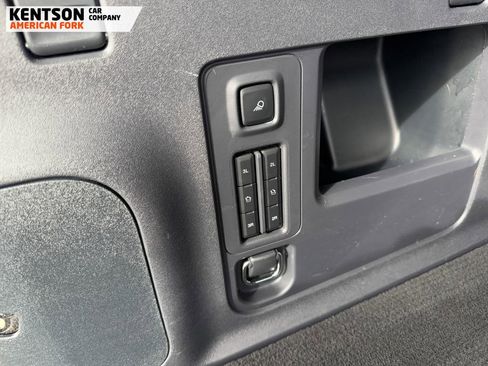 Used 2025 Ford Expedition Max Platinum w/ Stealth Appearance Package image 44