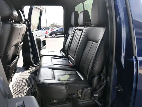 Used 2012 Ford F250 Lariat w/ Lariat Interior Pkg image 16