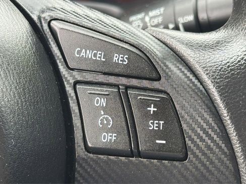 Used 2016 MAZDA MAZDA3 i Sport FWD image 31