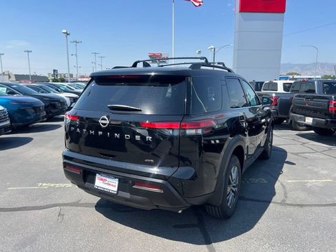New 2026 Nissan Pathfinder SV w/ Cargo Package AWD/4WD image 12