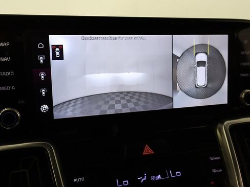 Used 2022 Kia Sorento SX image 57